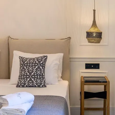 Elayio Old Town Aparthotel