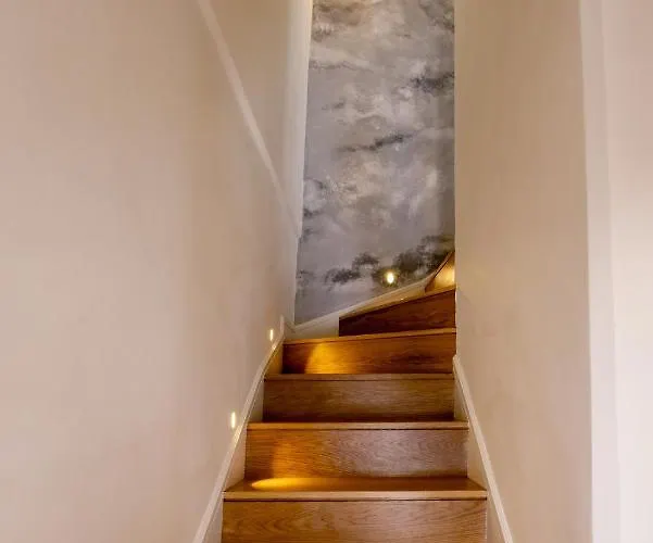 Lägenhetshotell Elayio Old Town Tínos