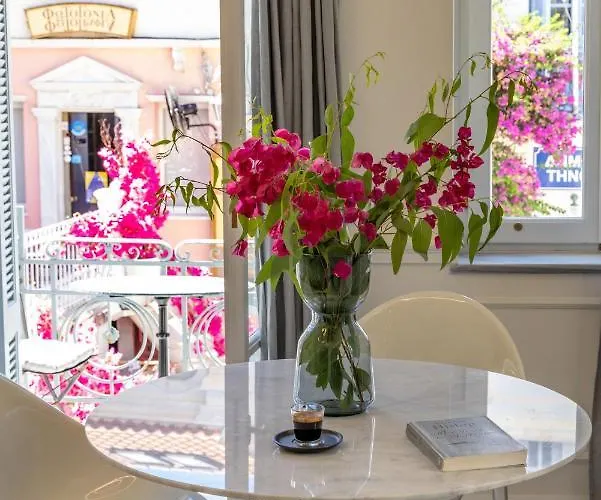 Lägenhetshotell Elayio Old Town